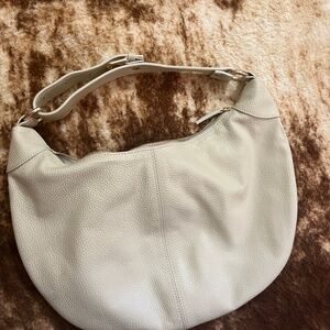 100% Leather Shoulder Bag
